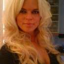 Anonymous Lesbian Encounter: Explore Every Inch Of Me, No Inhibitions!